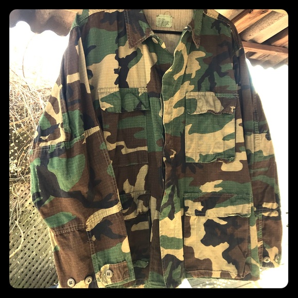 Other - Unisex Camo Shirt Jacket, Large